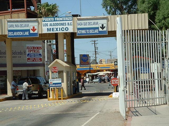 Algodones Town Border